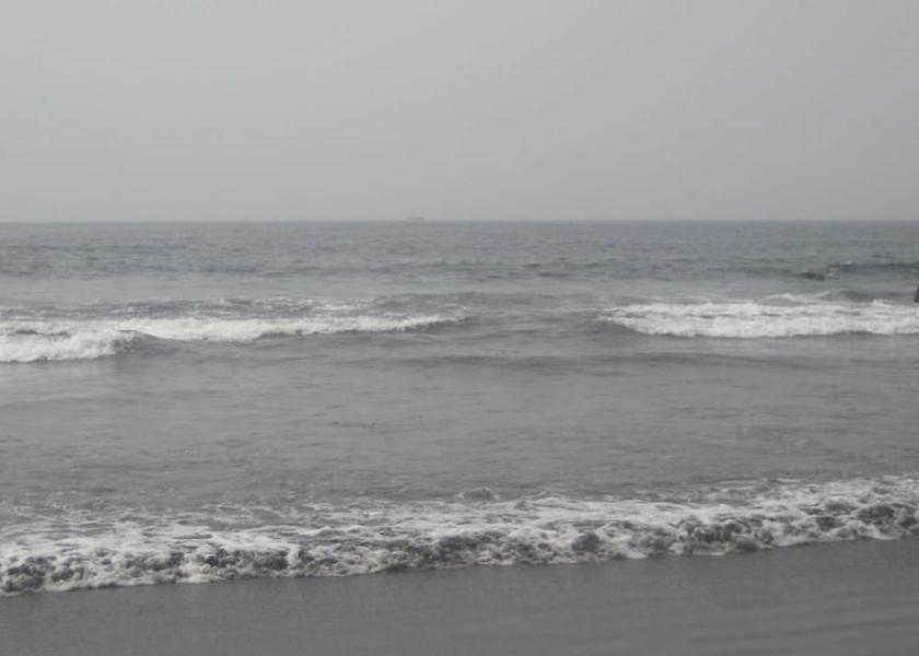  Limbe Beach