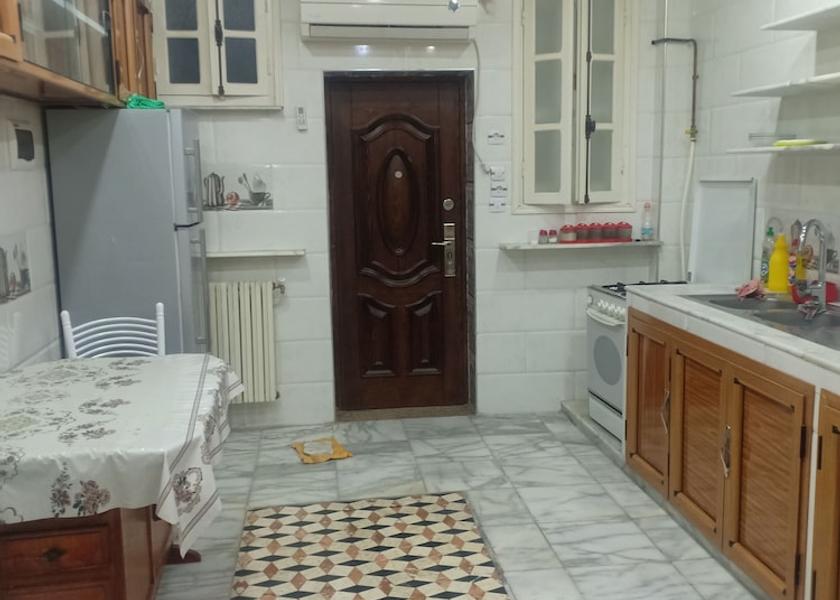  Setif Interior Entrance