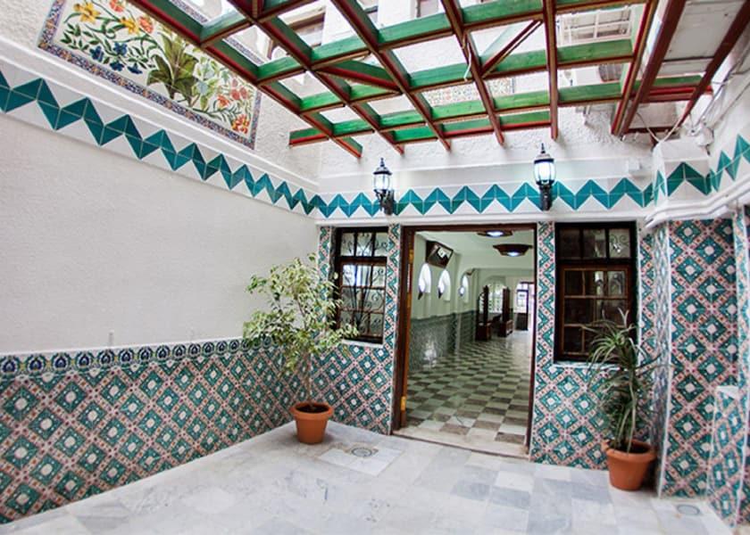  Algiers Interior Entrance