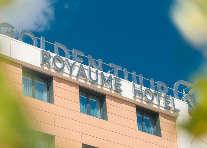  Algiers Facade