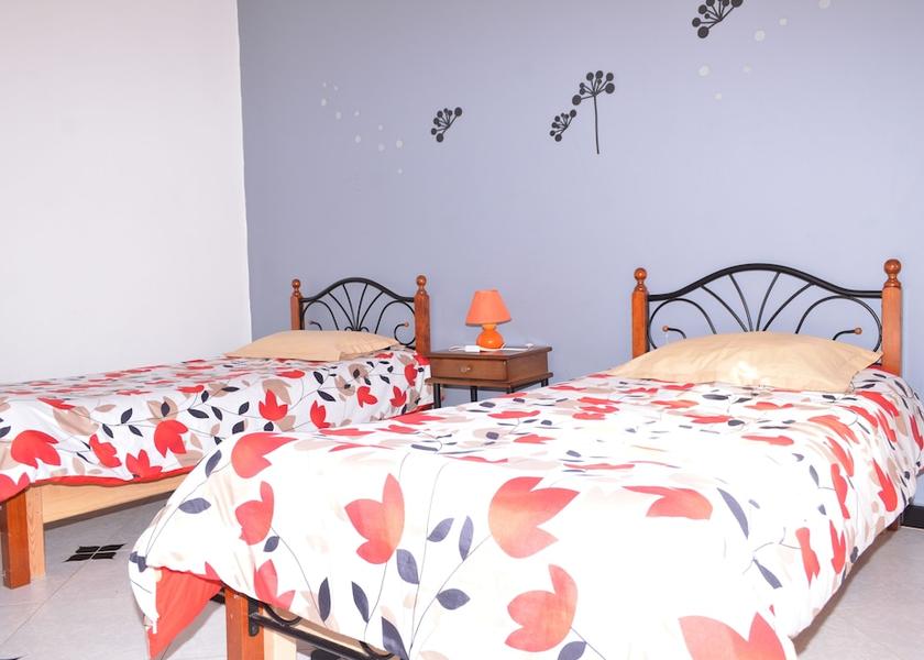  Oran Room