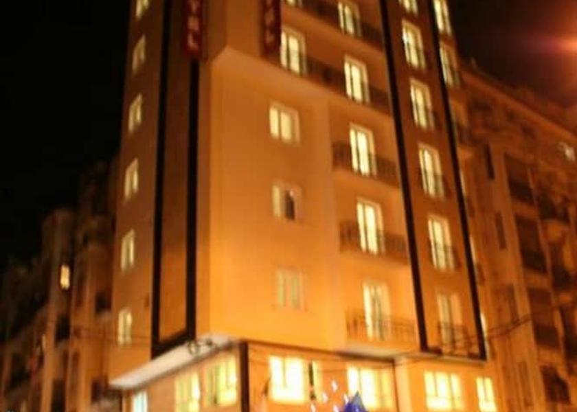  Oran Facade