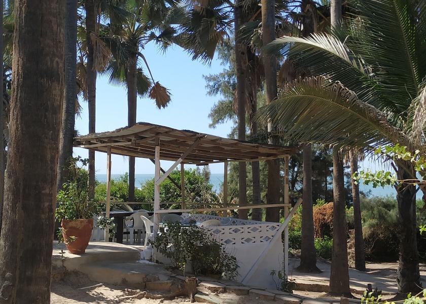  Kartong Exterior Detail