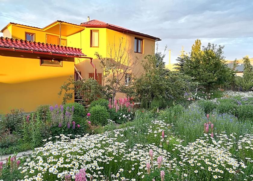 Issyk-Kul Region Karakol Exterior Detail