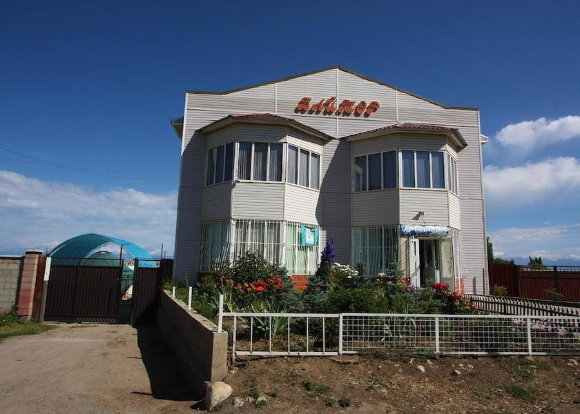 Issyk-Kul Region Karakol Exterior Detail