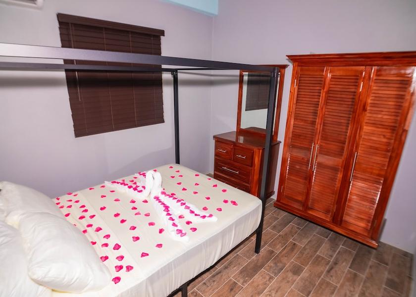  Soufriere Room