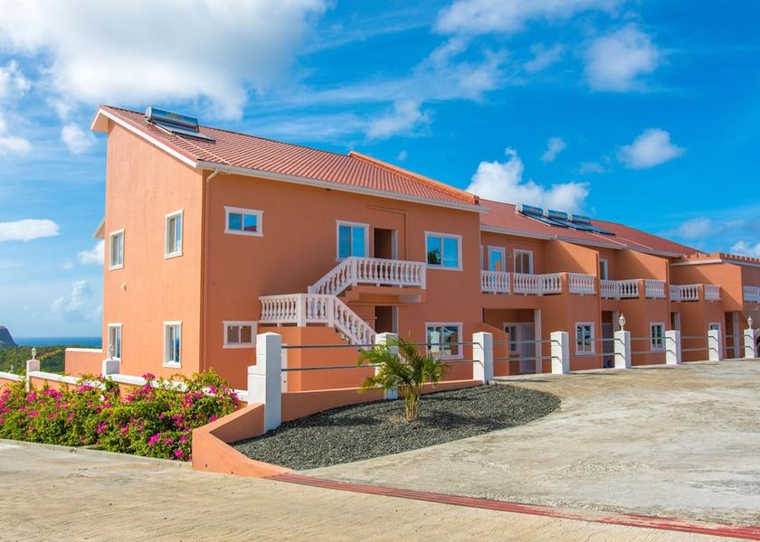  Gros Islet Facade