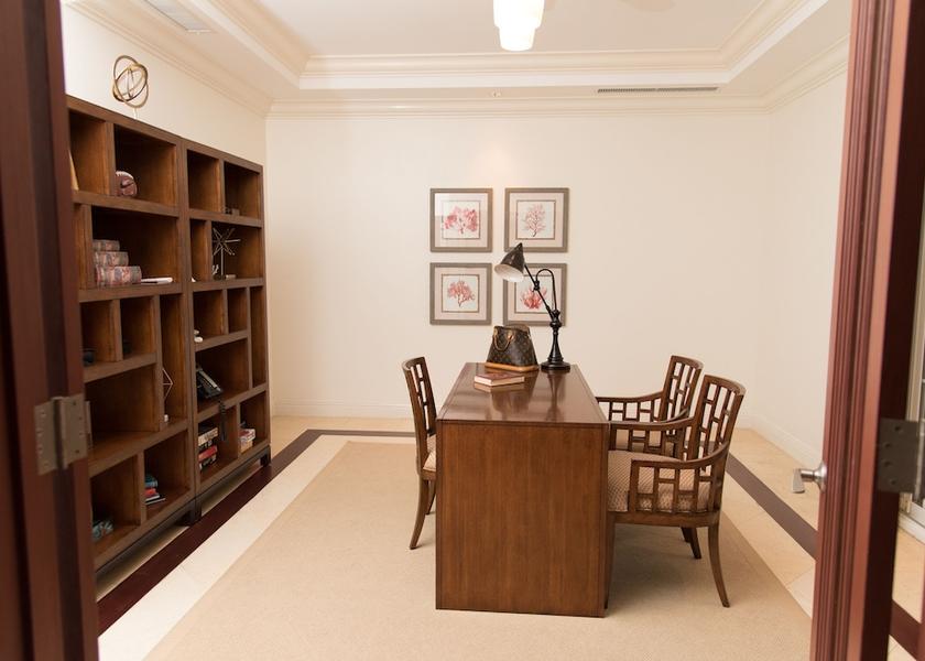  Gros Islet Executive Lounge