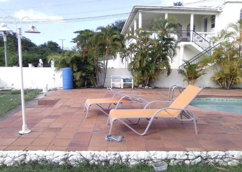  Gros Islet Facade