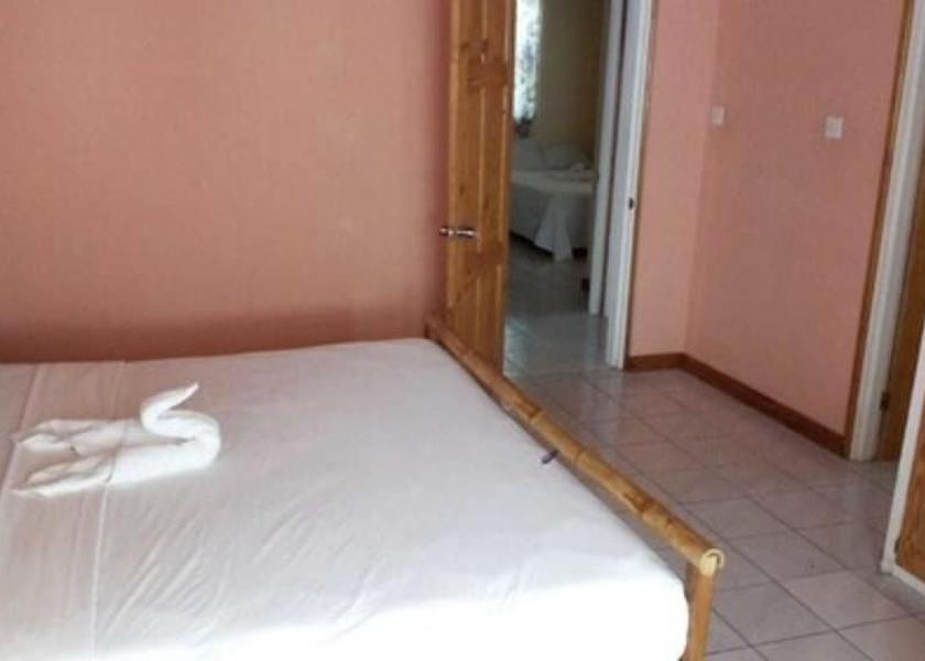  Gros Islet Room
