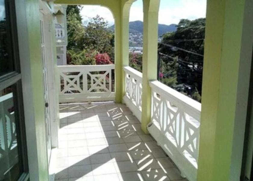  Gros Islet Entrance
