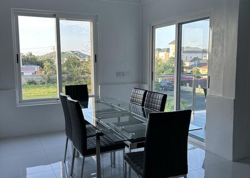  Gros Islet In-Room Dining