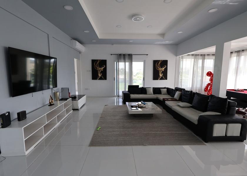  Gros Islet Living Area
