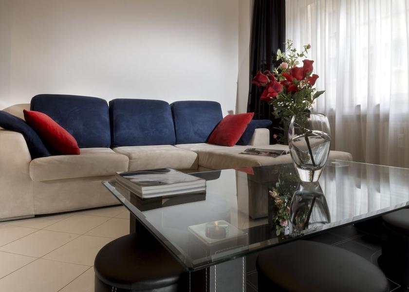  Luxembourg City Living Area