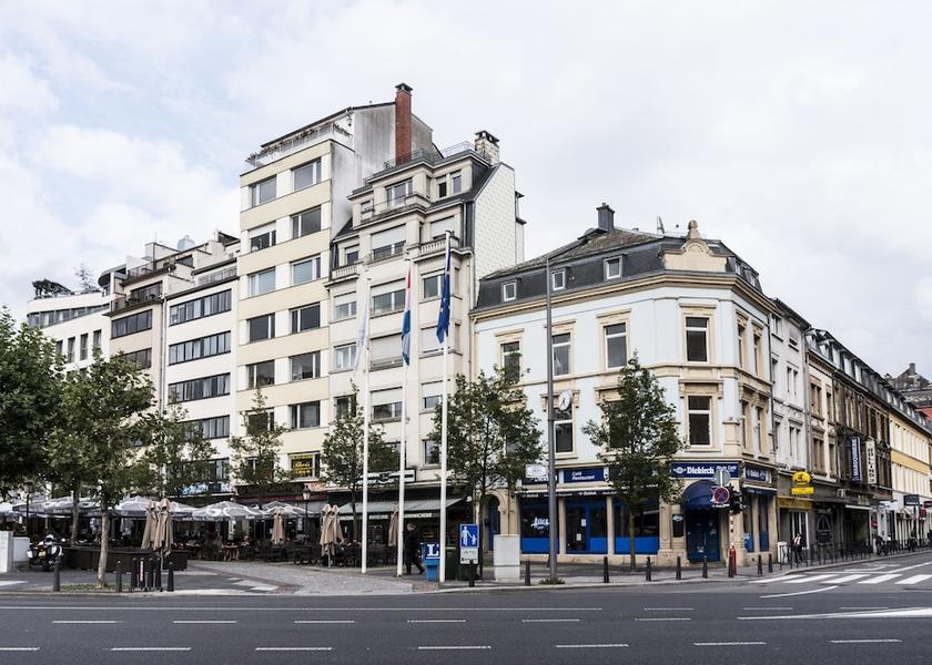  Luxembourg City Exterior Detail