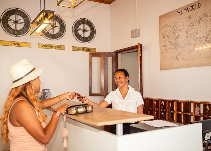  Toliara Reception