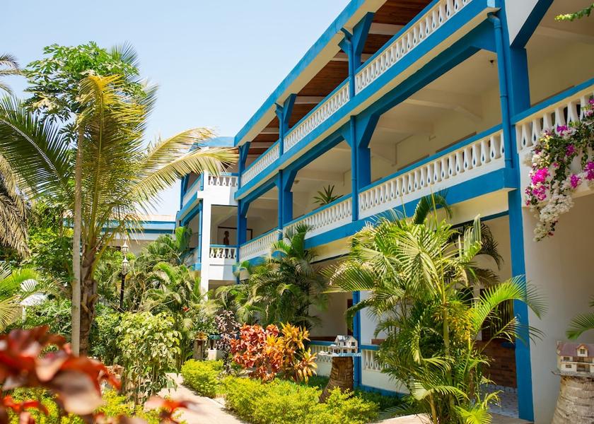  Toliara Exterior Detail