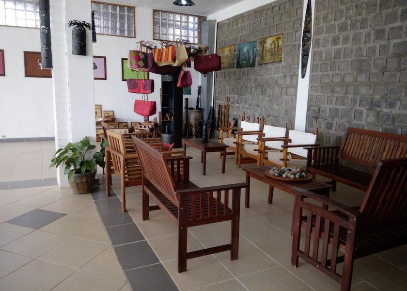  Antananarivo Interior Entrance