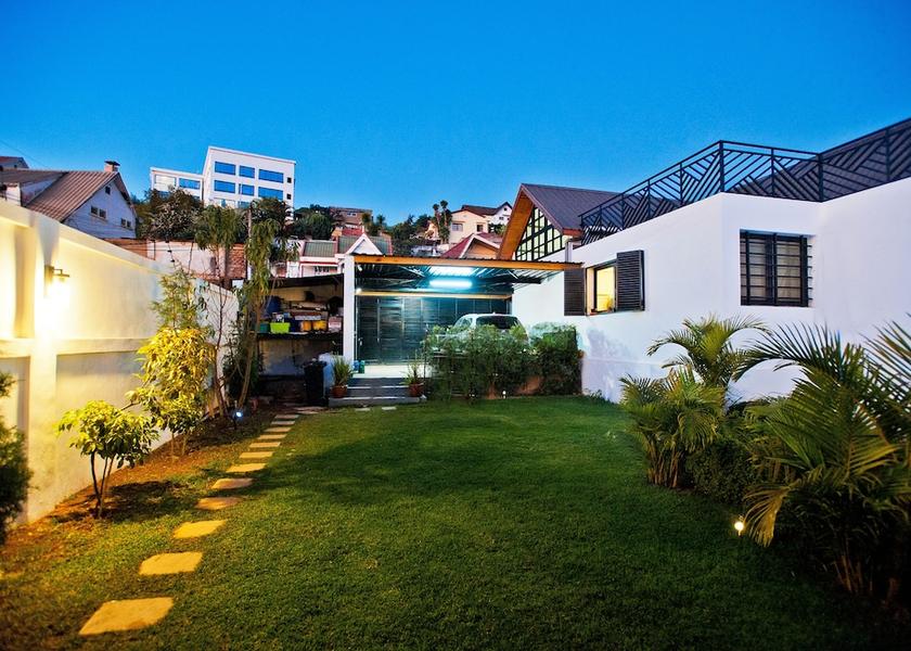  Antananarivo Garden