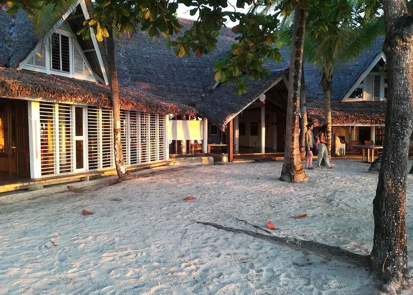  Nosy Be Exterior Detail