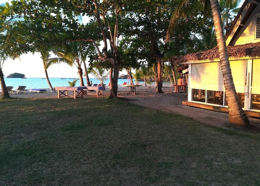  Nosy Be Exterior Detail