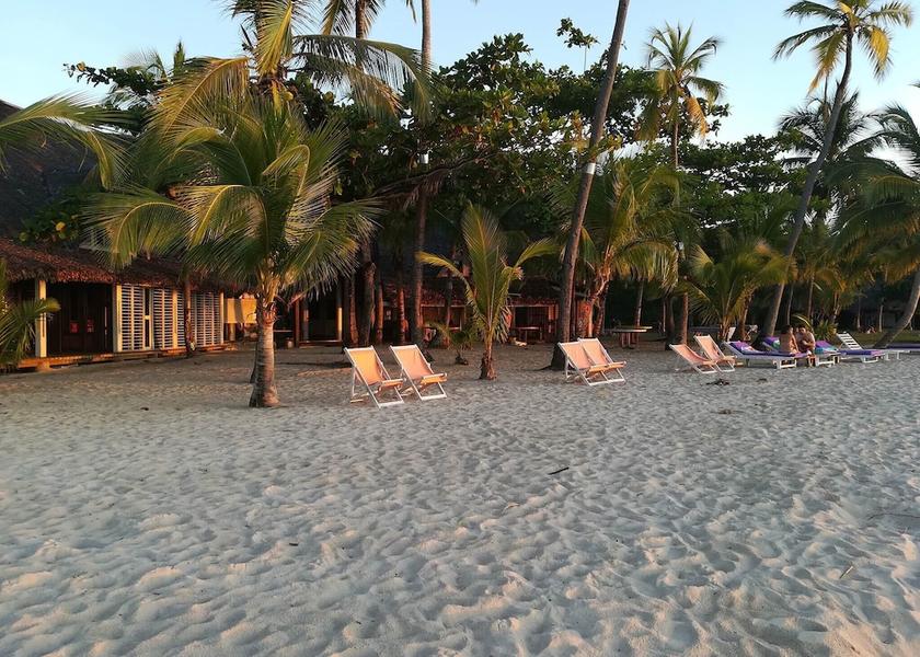  Nosy Be Exterior Detail