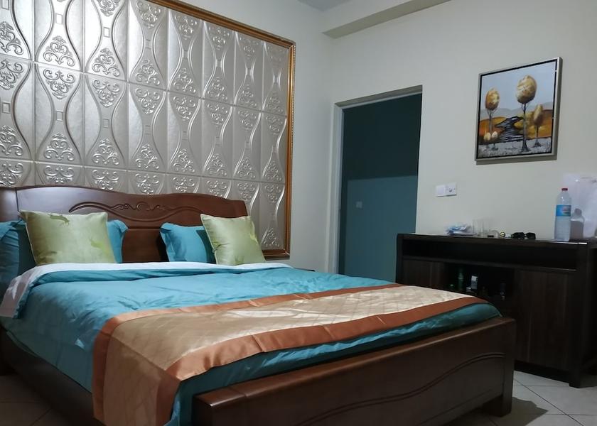 Antsiranana Room