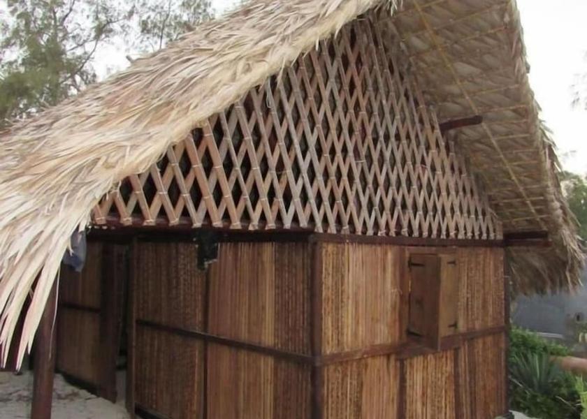 Antsiranana Exterior Detail