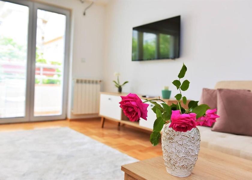  Skopje Exterior Detail