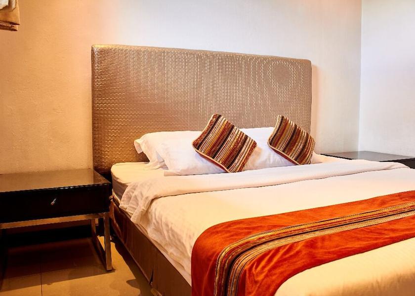  Blantyre Room