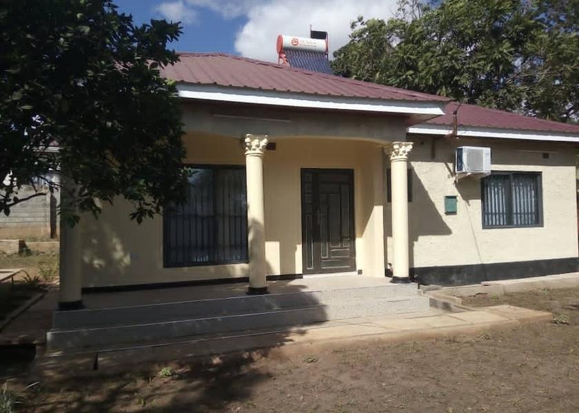  Lilongwe Exterior Detail