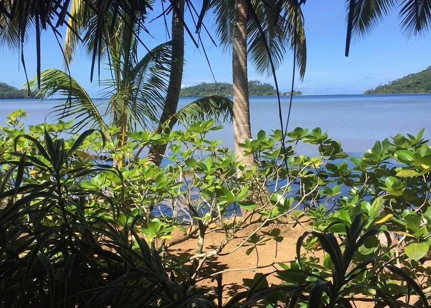 Huahine Exterior Detail