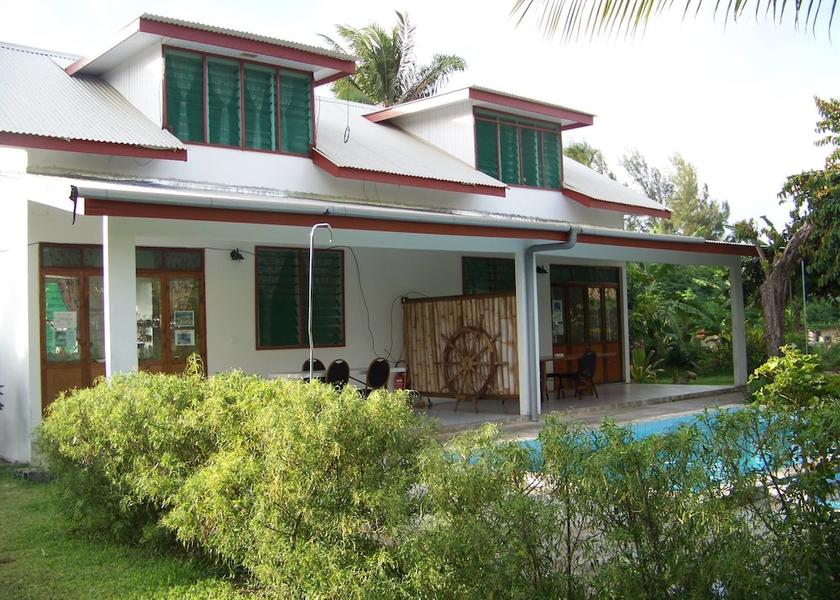  Huahine Garden