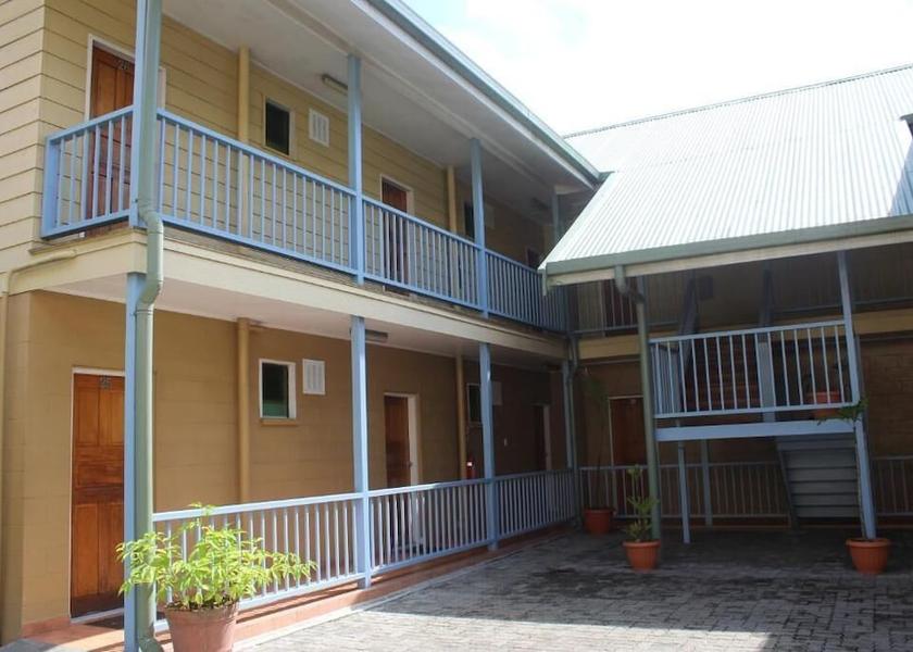  Kokopo Exterior Detail