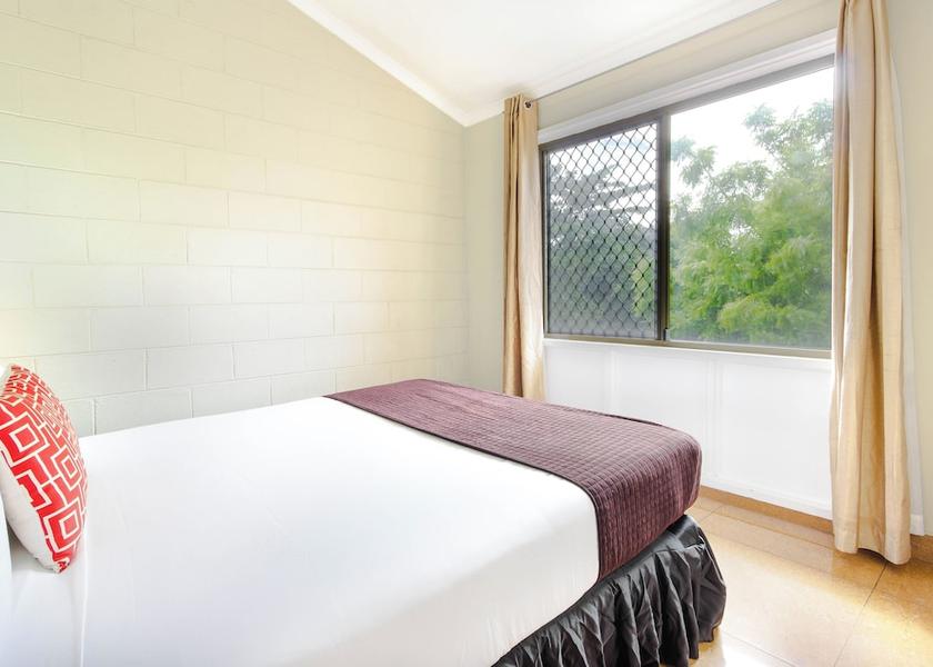  Port Moresby Room