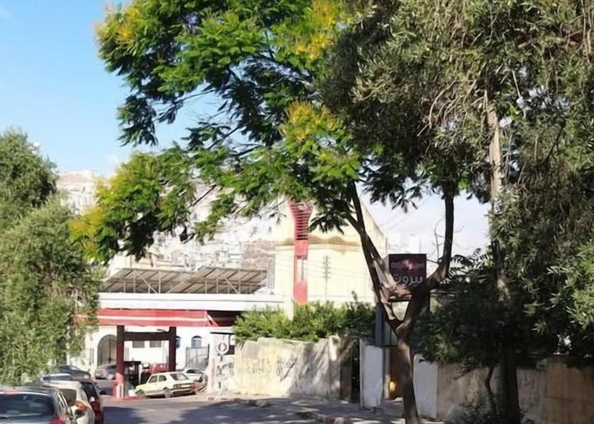  Nablus Exterior Detail