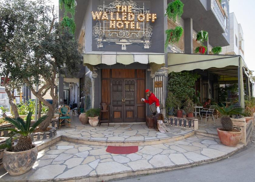  Bethlehem Exterior Detail