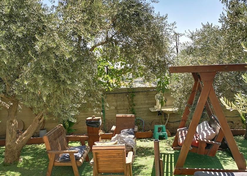  Bethlehem Exterior Detail