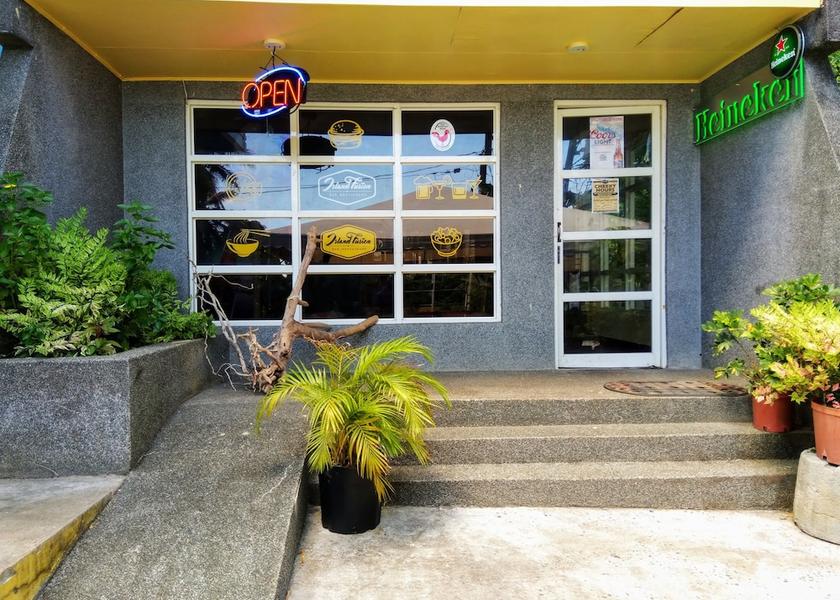  Koror Entrance