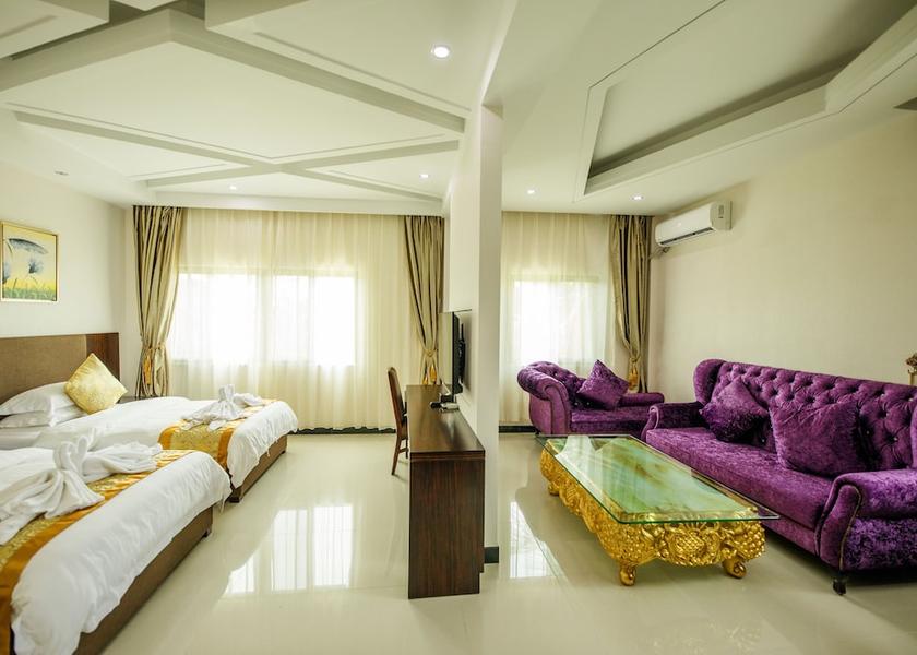  Koror Room