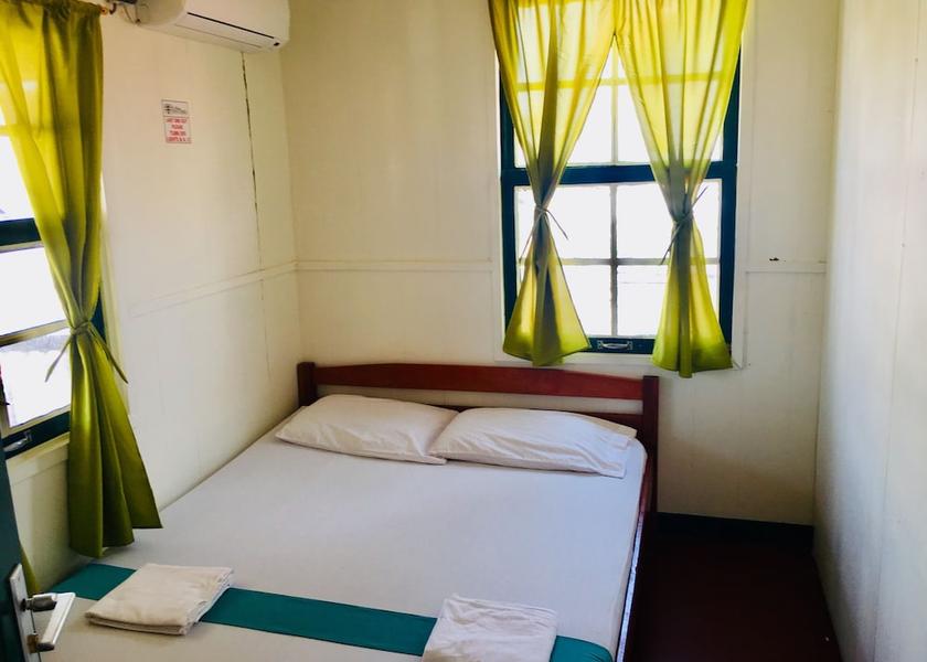  Paramaribo Room