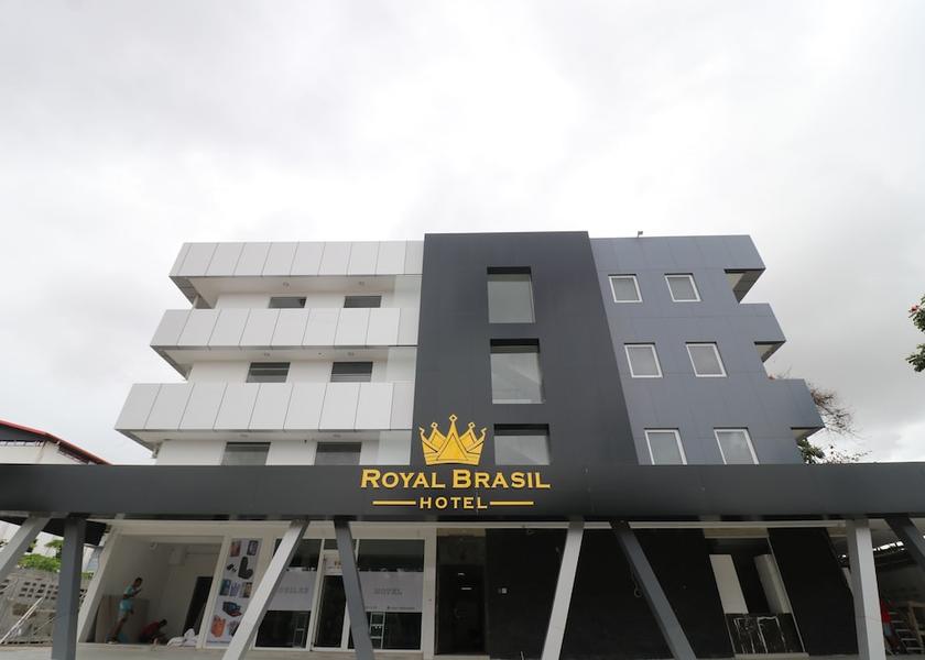  Paramaribo Facade