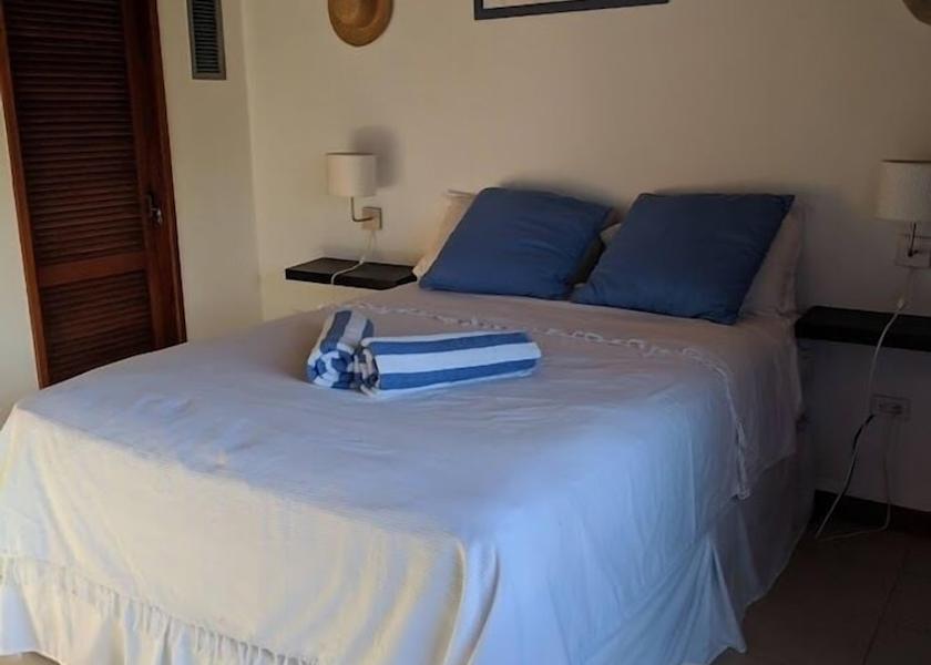  Simpson Bay Interior Entrance