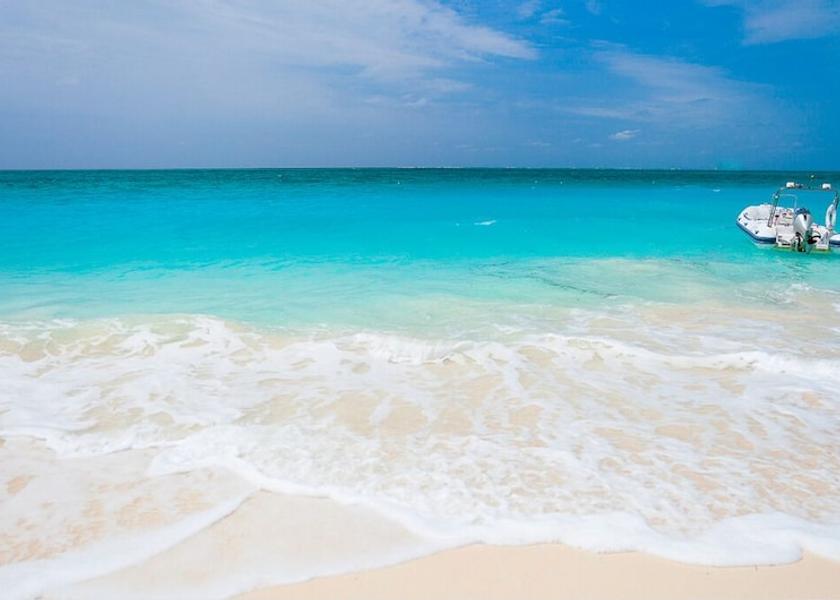  Providenciales Exterior Detail