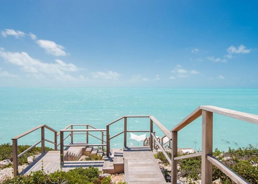  Providenciales Exterior Detail