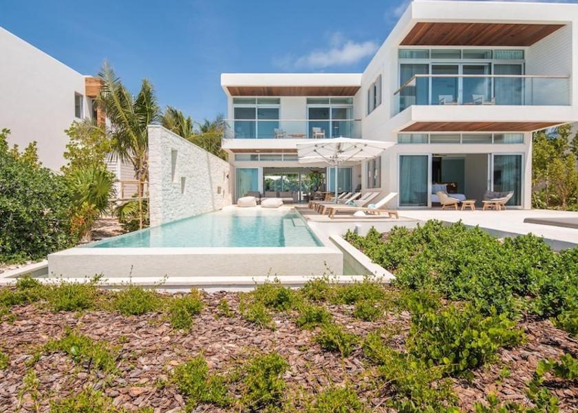  Providenciales Facade