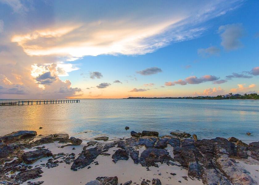 Providenciales Exterior Detail