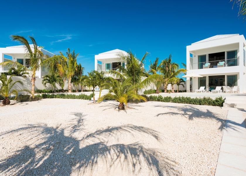  Providenciales Facade