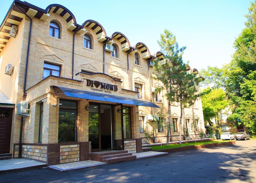  Tashkent Front of property