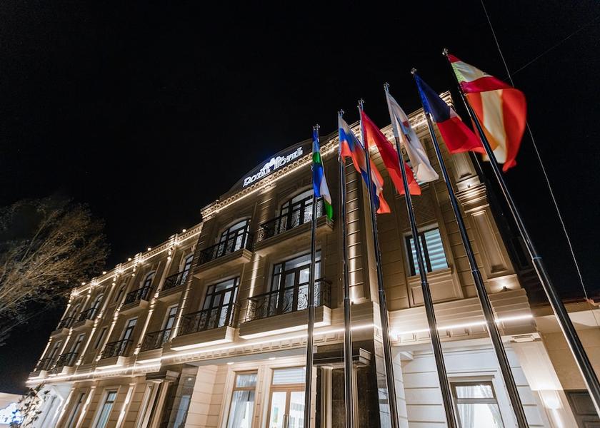  Samarkand Exterior Detail